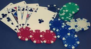 Why Do People Love playing casino card games So Much?