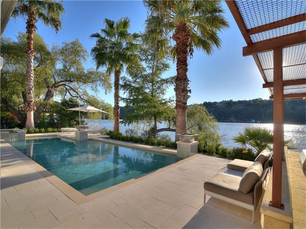 Panoramic take a look at Lake Travis homes for sale