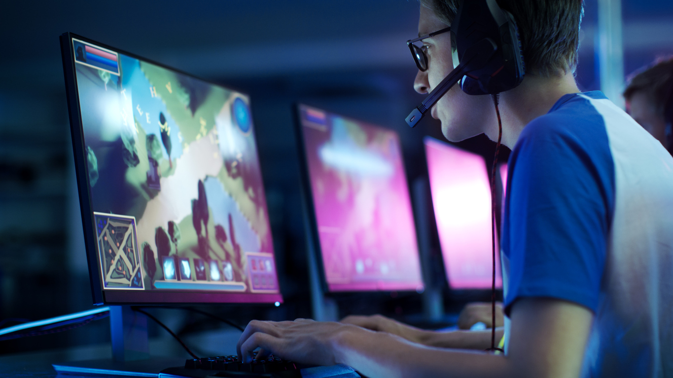TNS Gaming sells game computer (speldator) with great experience