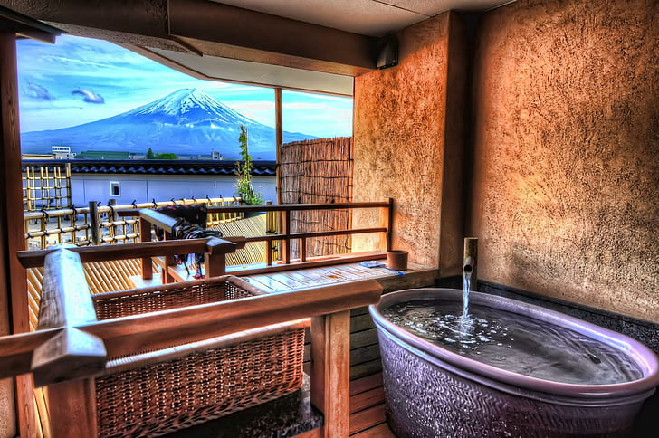 How Can be Soaking in a Hot Spring Boost Your Immune System?