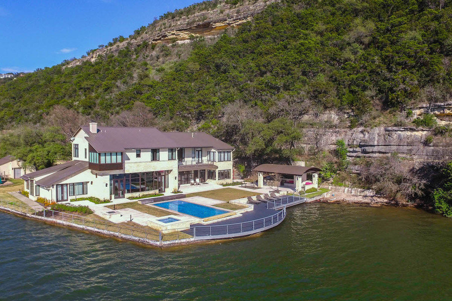 How To Find The Right Time To Buy A Home On Lake Austin?