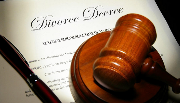 Divorce Coach: Helping You Rediscover Your Strength and Resilience After Divorce