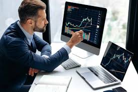 MT4: Experience seamless trading with a user-friendly interface
